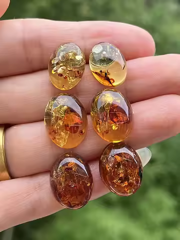 Yoowei Natural Floral Amber Earrings for Girls Chic Sweet Stud Earring Lady Fashion Baltic Oval Ambe