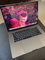 Apple MacBook Pro 15吋 2017 i7