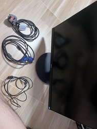 Philips 電腦螢幕連 HP 鍵盤