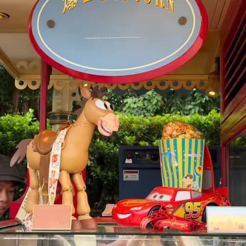 【new】Official Genuine 2026 New Products Bullseye and Lightning McQueen Popcorn Bucket Hong Kong and