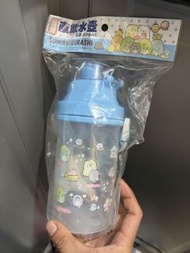 角落生物水壺