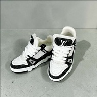 莉亞精品♡LV Trainer黑牛仔 尺碼1.5 近新閒置