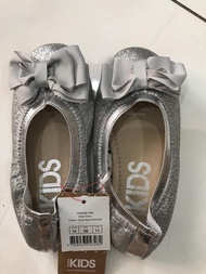 Sepatu anak cotton on