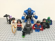 國産 正義聯盟系列 積木 人仔 8隻 蝙蝠俠 神奇女俠 超人 企鵝 非樂高 Fake Lego  二手  清屋