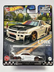 Hot Wheels Premium Car Culture Boulevard LBWK Liberty Walk LB-ER34 Super Silhouette Nissan GT-R Whit