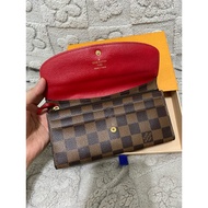 Preloved _LV_ Emilie Wallet/ in excellent condition