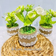Furniture Asri rangkaian bunga mawar mini set pot goni dan pot tempel dinding lucu dan unik  bunga hias artifisial  bunga plastik