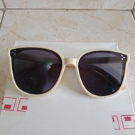 Trendy sunglasses CHN100