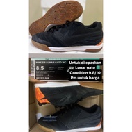 kasut futsal nike sb