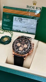 Rolex Daytona 116515 玫瑰金, 黑面  （連全新原裝Rolex鱷魚皮帶 ）40mm