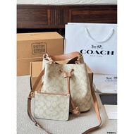 Cowhide Version CAOCH Rowan Bucket Bucket Bag
New Coach Bucket Bag Can Have Drawstring Design
Two Sh