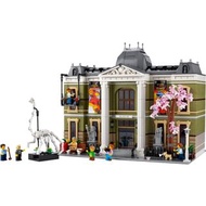 免運/自取✅樂高 - LEGO® Icons 10326 自然歷史博物館 (建築玩具,模型,大人玩具,STEM玩具,玩具,禮物,新年) LEGO® Icons 10326 Natural Histor