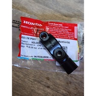 CB200X Right Front Brake Master Cylinder Handlebar Rearview Mirror Bracket 45517-K1P-D01