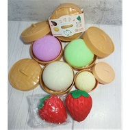Squishy Squeeze Toy Siopao Strawberry (sold per piece)