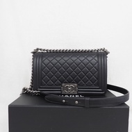 CHANEL Boy 25 黑色小牛皮 銀扣