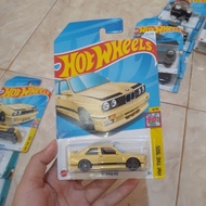 HW '92 bmw M3 Hotwheels Children's Toy Car Diecast Toys Car Collection Vehicle Fun Hobbies Collector