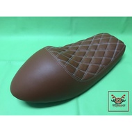 YAMAHA SR400 SR500 -- "BROWN" COMPLETE SEAT with "WHITE" STITCH // BROWN Sewn with Rice Pattern WHIT