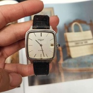 錶帶老化了*古董錶LONGINES浪琴白底方型手錶藍寶19144475 $13800
