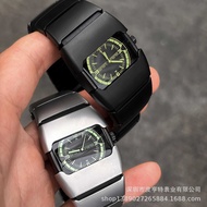 Jam Tangan Millennium Retro untuk Lelaki Bergaya Kalis Air Y2K Perisai Tidak Teratur Gaya Vintaj Ins