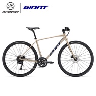 Giant Hybrid Bike Escape 1 (Cues)