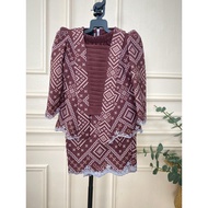 BUDAK MAYANG SARI KEBAYA DADA BERLIPAT IRIS RAFAEL