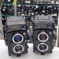 YASHICA 124G 6x6 80MM F3.5