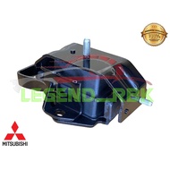 (1PC) MITSUBISHI PAJERO V46 4M40 FRONT / DEPAN ENGINE MOUNTING (PREMIUM QUALITY)