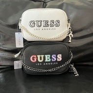 Fashion GUESS Casual New Solid Color Chain Camera Bag Small Square Bag Letter Simple Pendant Single Shoulder Crossbody B