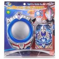 Bandai Ultraman Orb DX Ultra Fusion Card Holder & Tiga Card