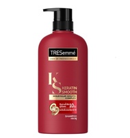 ( คูปองส่งฟรี / 400 มล. )  เทรซาเม่ เคราติน สมูท สีแดง ผมเรียบลื่น ลดผมชี้ฟู แชมพู 425 มล.TRESemme Keratin Smooth Red Shampoo 400 ml.