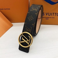 LV Simple Round Buckle Series Brand Hong Kong Fashion Simple Jeans Belt Versatile Pant Belt for Men and Womenhggb