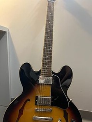 Epiphone Semi-Hollow ES335