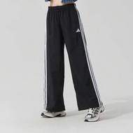 กางเกงผู้หญิง Adidas 2026 ฤดูร้อนใหม่ กางเกงลำลองกีฬาแถบสามเส้น กางเกงขากว้างทรงหลวมใส่สบาย JE1306