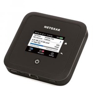 Nighthawk M5 (MR5200)- 5G 流動熱點 WiFi 6 路由器