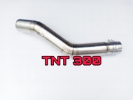 ท่อสลิปออน BENNELLI TNT300 (เบเนลลี่ ทีเอ็นที300) สวมปลายท่อแต่งขนาด 2 นิ้ว(51 มม.)