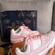 Lv trainer 粉紅色