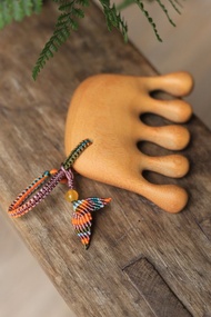 壹染指手作 | 檀木 編繩按摩木梳 | 健康不傷發