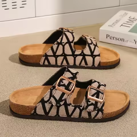 Lightweight Leisure Summer Slippers Unisex Flat Anti Slip Comfortable Student Long Time Walking Shoe