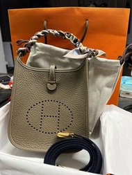 Mini Evelyne II  Etoupe with Bleu Indigo (Mini e 2代 大象灰藍肩帶 短肩帶)