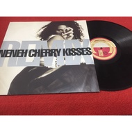 Kisses on the Wind-Neneh Cherry 12 Inch LP PinHaiMusic B145 Shop