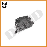 Suitable for BMW F15 F85 X6 F16 F86 Left Front Door Lock Exerciser51217281945Lock Block