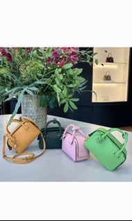 Delvaux coolbox nano