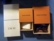 Dior and Louis Vuitton 耳環包裝盒