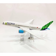 Bamboo aircraft model A320 18cm