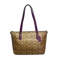 【COACH】經典LOGO滿版托特包-卡其紫色