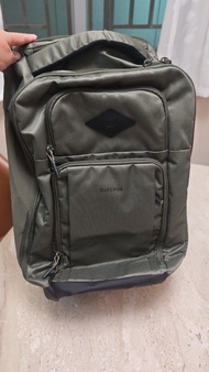 Decathlon 戶外背包 32L