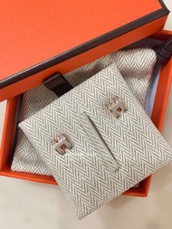 Brand new❗️ 奶茶玫瑰金 Hermes mini pop H earrings