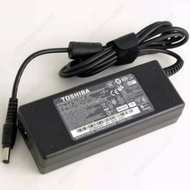 Toshiba charger adapter 19V 3.95A 19V 3.95A 19V 3.95A