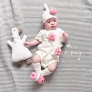 Body Loopy gives away hats, socks, bags for girls 3-12kg baby bodysuits