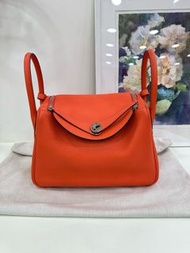 👜Hermes Lindy 30 Stamp A Hermes Orange color with Red inside PHW 愛馬仕 Lindy 30 A刻 愛馬仕橙色拼紅色內裏 銀扣